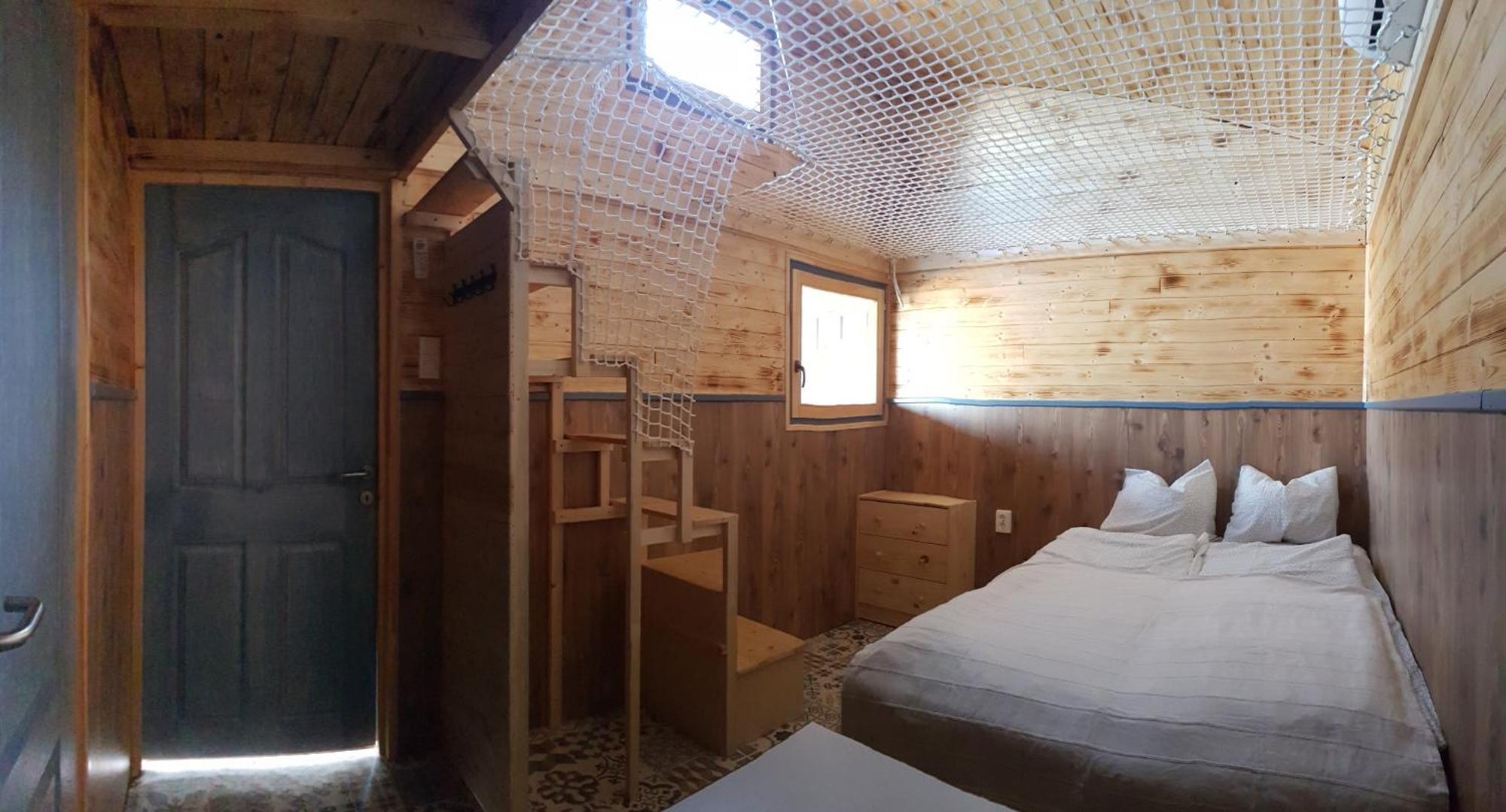Mandel Fahazak Hotel Paloznak Cameră foto